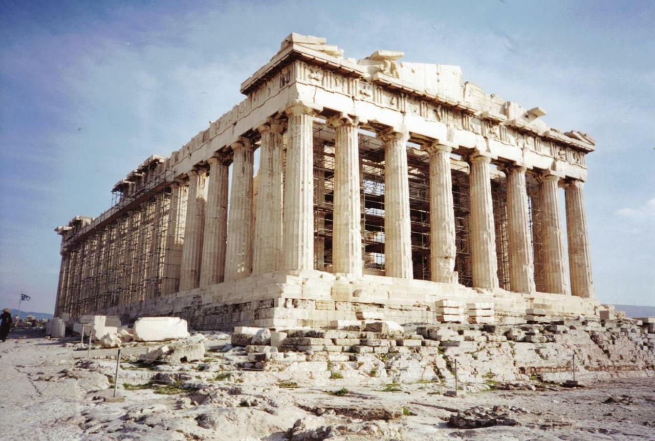 Neoclassical House At Metro Station Attiki Athen Exterior foto